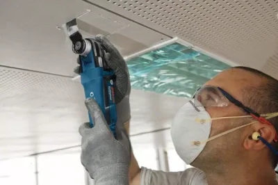 เครื่องตัดอเนกประสงค์ BOSCH รุ่น GOP 30-28 เครื่องตัดอเนกประสงค์ BOSCH รุ่น GOP 30-28