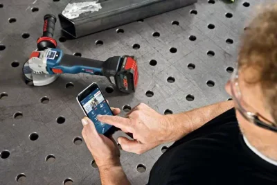 เครื่องเจียรไฟฟ้าไร้สาย 5 นิ้ว BOSCH รุ่น GWX 18V-10 SC เครื่องเจียรไฟฟ้าไร้สาย 5 นิ้ว BOSCH รุ่น GWX 18V-10 SC