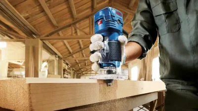 เครื่องเซาะร่องไม้ 2 หุน BOSCH รุ่น GKF 550