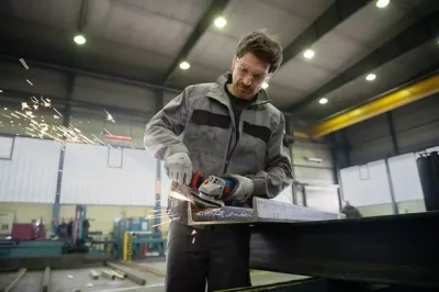 เครื่องเจียรไฟฟ้า 5 นิ้ว BOSCH รุ่น GWS 14-125 S เครื่องเจียรไฟฟ้า 5 นิ้ว BOSCH รุ่น GWS 14-125 S