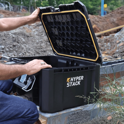 CAT DA41003 Medium Tool Box