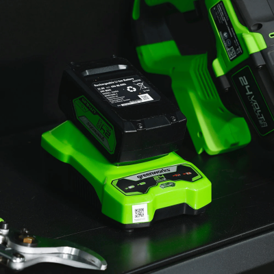 GREENWORKS G24C 24V Fast Charger