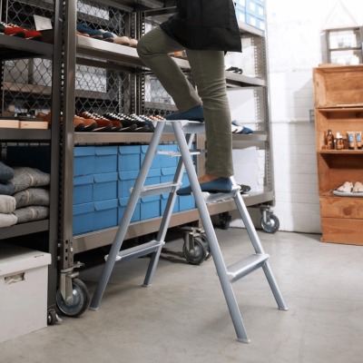 บันไดอะลูมิเนียมแบบเตี้ย 1 ขั้น HASEGAWA รุ่น SK2.0-03S (สีเงิน)