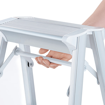 บันไดอะลูมิเนียมแบบเตี้ย 2 ขั้น HASEGAWA รุ่น SK2.0-06S (สีเงิน)