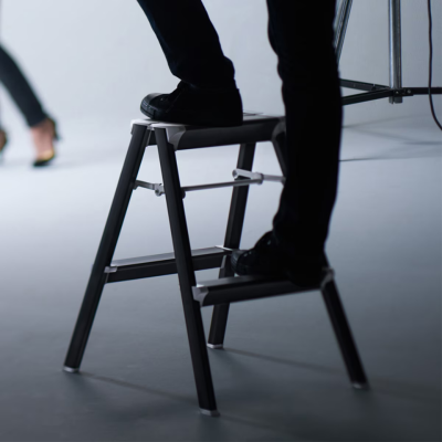 บันไดอะลูมิเนียม เก้าอี้สตูล 2 ขั้น HASEGAWA รุ่น SK2.0-06BK (สีดำ)