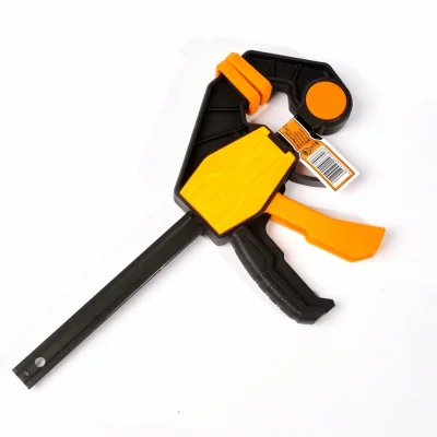 แคลมป์จับชิ้นงานไม้ ขนาด 6 INGCO รุ่น HQBC01601  แคลมป์จับชิ้นงานไม้ ขนาด 6 INGCO รุ่น HQBC01601