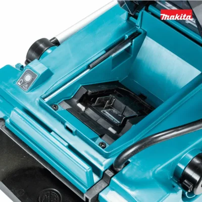 9-inch cordless lawn mowing cart MAKITA model DLM230