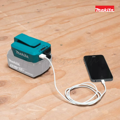 MAKITA 12V USB Charger Adapter Model AUAADP08 MAKITA 12V USB Charger Adapter Model AUAADP08