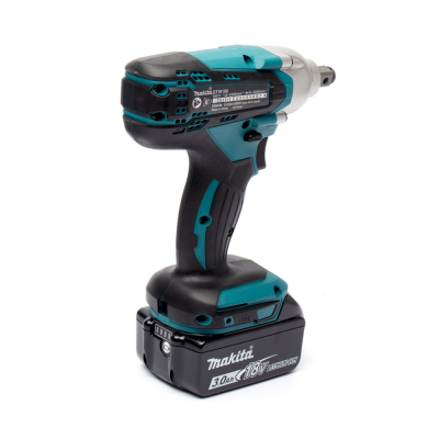 บล็อกไร้สาย 4 หุน 18 V MAKITA รุ่น DTW190SF1J (มาพร้อมแบตเตอรี่และแท่นชาร์จ) บล็อกไร้สาย 4 หุน 18 V MAKITA รุ่น DTW190SF1J (มาพร้อมแบตเตอรี่และแท่นชาร์จ)