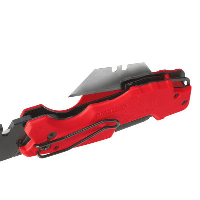 มีดพับอเนกประสงค์ FASTBACK™ 6 IN 1 MILWAUKEE รุ่น 48-22-1505