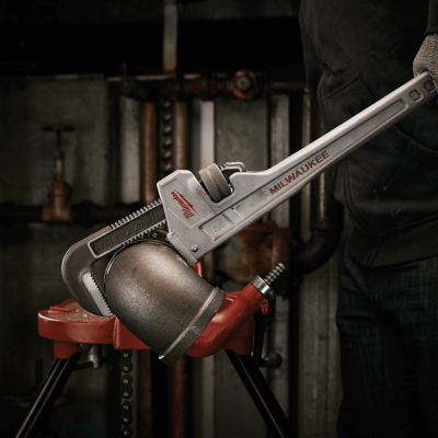 MILWAUKEE 48-22-7218 - 18 in. Aluminum Pipe Wrench(copy)