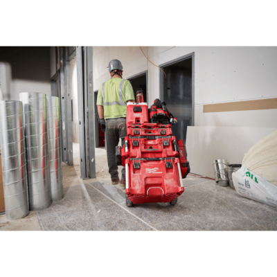 MILWAUKEE 1005 ml Plastic Water Bottle – Model 4932498637