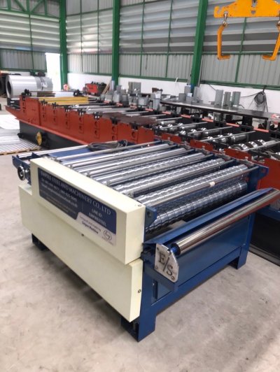 เครื่องรีดพียูโฟม เครื่องรีดพียูโฟม