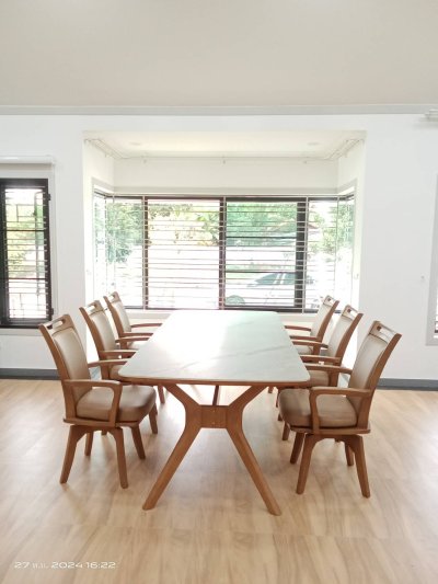 โต๊ะรับประทานอาหารรุ่น EXCLUSIVE SLAB โต๊ะรับประทานอาหารรุ่น EXCLUSIVE SLAB