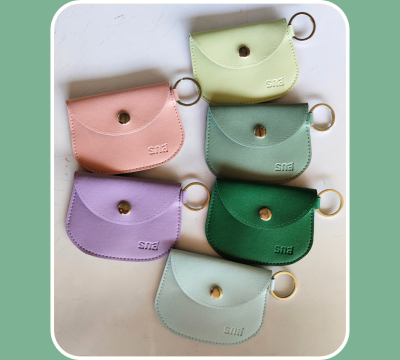 กระเป๋าซองใส่บัตรใส่เหรียญได้แบบมีห่วงคล้องพวงกุญแจขนาด4.5นิ้ว SB49