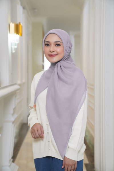 New Aery Collection x Sally Giovanny