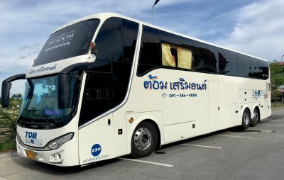 Luxury bus 50 seater