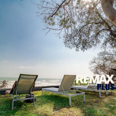 Baan Sandao Hua Hin — Newly Renovated 2BR Beachfront Condo