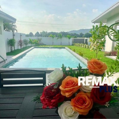 Detached Energy-Saving Pool Villa – Black Mountain, Hua Hin