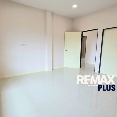 Baan Lak Pranburi P4 — New 3BR House for Sale