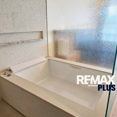 For Sale / Rent: Ocas Hua Hin – Luxury Beachfront Condo