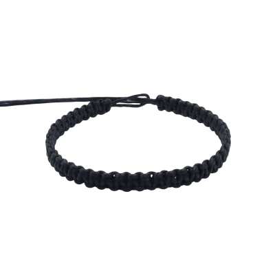 Plain macrame bracelet