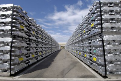 ALUMINUM PRODUCT: (P1020 ALUMINUM INGOT)