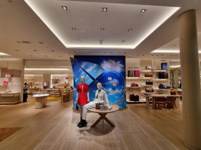 LOUIS VUITTON SVB AIRPORT