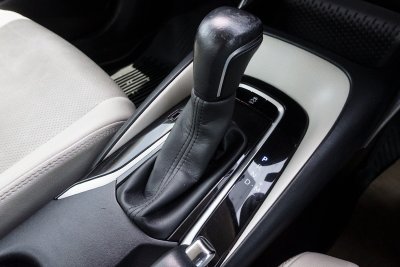TOYOTA ALTIS 1.6 G (NEW) AT ปี2019 (9กฌ3087)