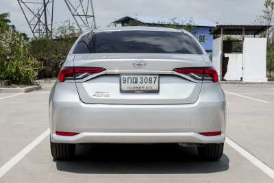 TOYOTA ALTIS 1.6 G (NEW) AT ปี2019 (9กฌ3087)