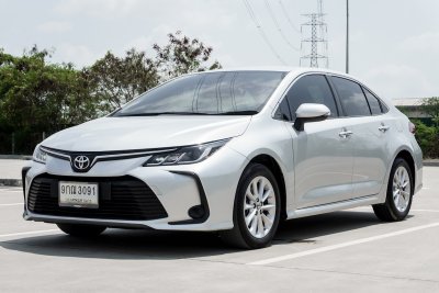 TOYOTA ALTIS 1.6 G (NEW) AT ปี2019 (9กฌ3091)
