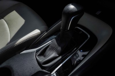 TOYOTA ALTIS 1.6 G (NEW) AT ปี2019 (9กญ3713)