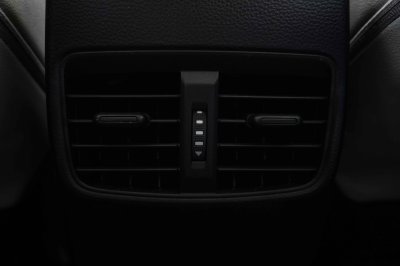 TOYOTA ALTIS 1.6 G (NEW) AT ปี2019 (9กญ3713)