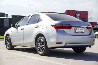 TOYOTA ALTIS 1.6 G AT ปี 2018 (8กณ4067)