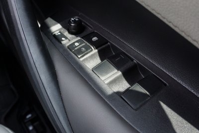 TOYOTA ALTIS 1.6 G (NEW) AT ปี2019 (9กฎ5738)