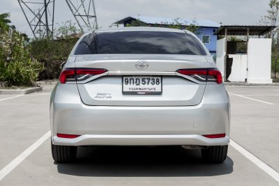 TOYOTA ALTIS 1.6 G (NEW) AT ปี2019 (9กฎ5738)