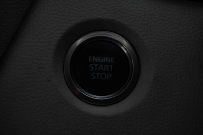 TOYOTA ALTIS 1.6 G (NEW) AT ปี2019 (9กจ6054)