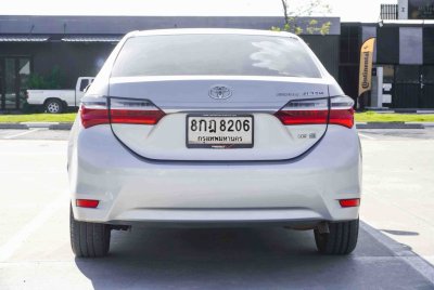 TOYOTA ALTIS 1.6 G AT ปี 2018 (8กฎ8206)