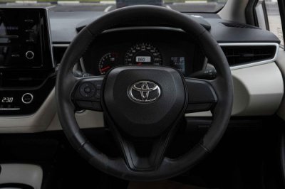 TOYOTA ALTIS (NEW) 1.6 G AT ปี 2019 (9กด8992)