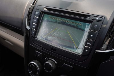 ISUZU D-MAX D-CAB1.9 HI-LANDER STEALTH Z DVD MT ปี 2019