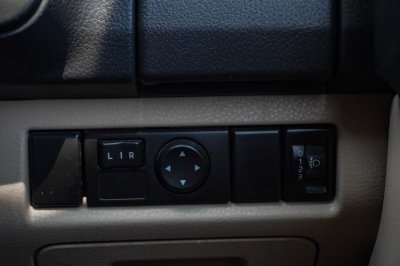 ISUZU D-MAX D-CAB1.9 HI-LANDER STEALTH Z DVD MT ปี 2019