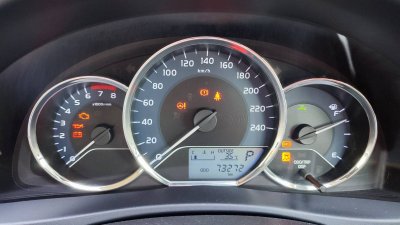 TOYOTA ALTIS 1.6 G AT ปี2018 (8กณ7180)