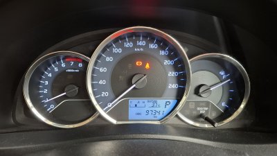 TOYOTA ALTIS 1.6 G AT ปี 2018 (8กด8744)
