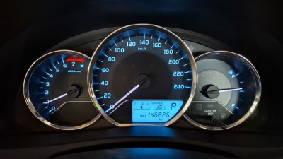 TOYOTA ALTIS 1.6 G AT ปี 2018 (8กด8762)