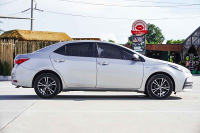 TOYOTA ALTIS 1.6 G AT ปี 2018 (8กด8854)