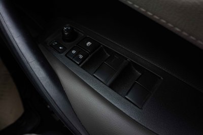 TOYOTA  ALTIS (NEW) 1.6 G AT ปี 2019 (9กด8992)