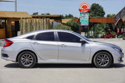 HONDA CIVIC 1.8 EL AT ปี 2019 (8กผ7861)