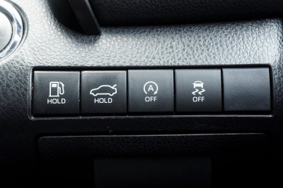 TOYOTA CAMRY 2.0 G ปี2020 (9กศ2762)