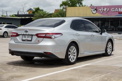 TOYOTA CAMRY 2.5 HYBRID ปี2021 (ขน3313)