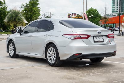 TOYOTA CAMRY 2.5 HYBRID ปี2021 (ขน3313)